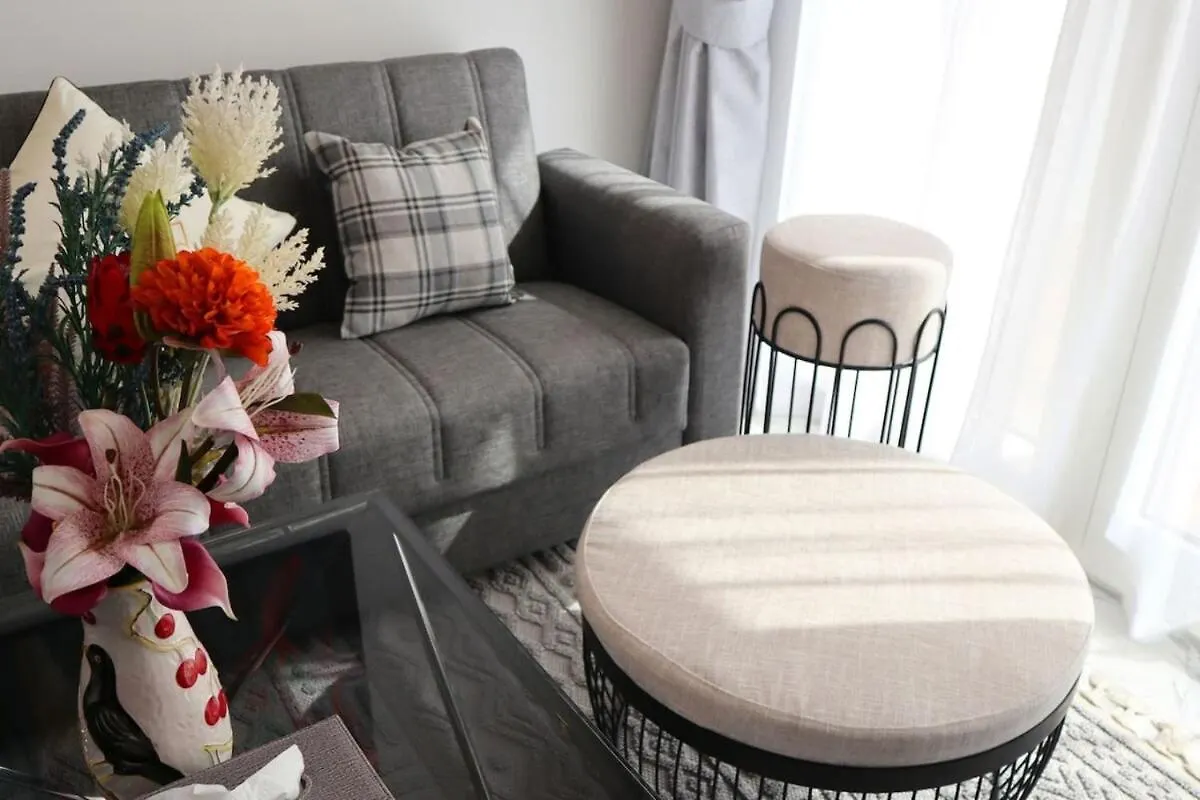 Sleek 1Br Stylish Hideaway In Oasis Masdar Emirados Árabes Unidos